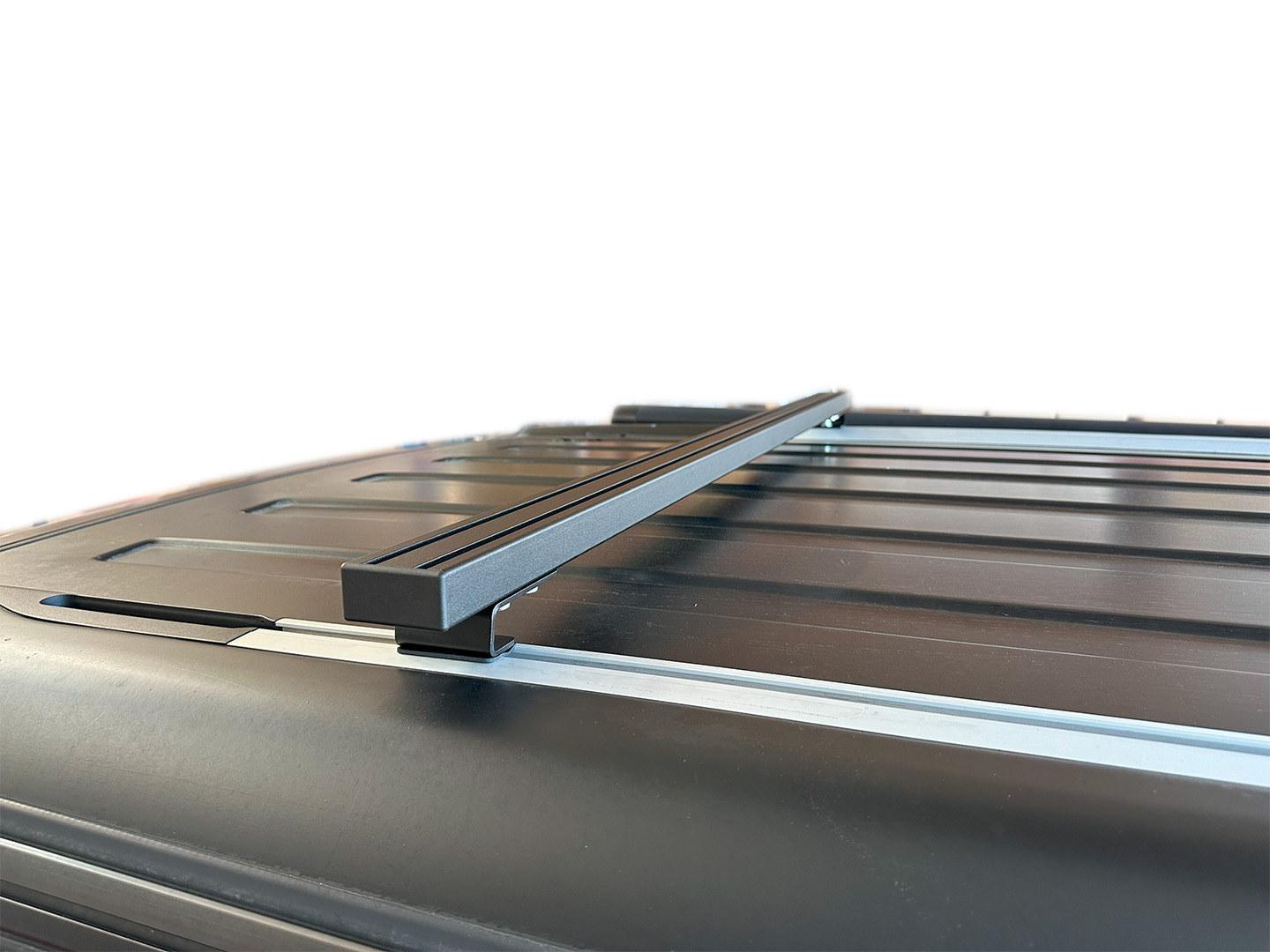 Querträger VW T5 T6 T6.1 California Aufstelldach | SpaceBar Querträger VW T5 T6 T6.1 California Aufstelldach | SpaceBar