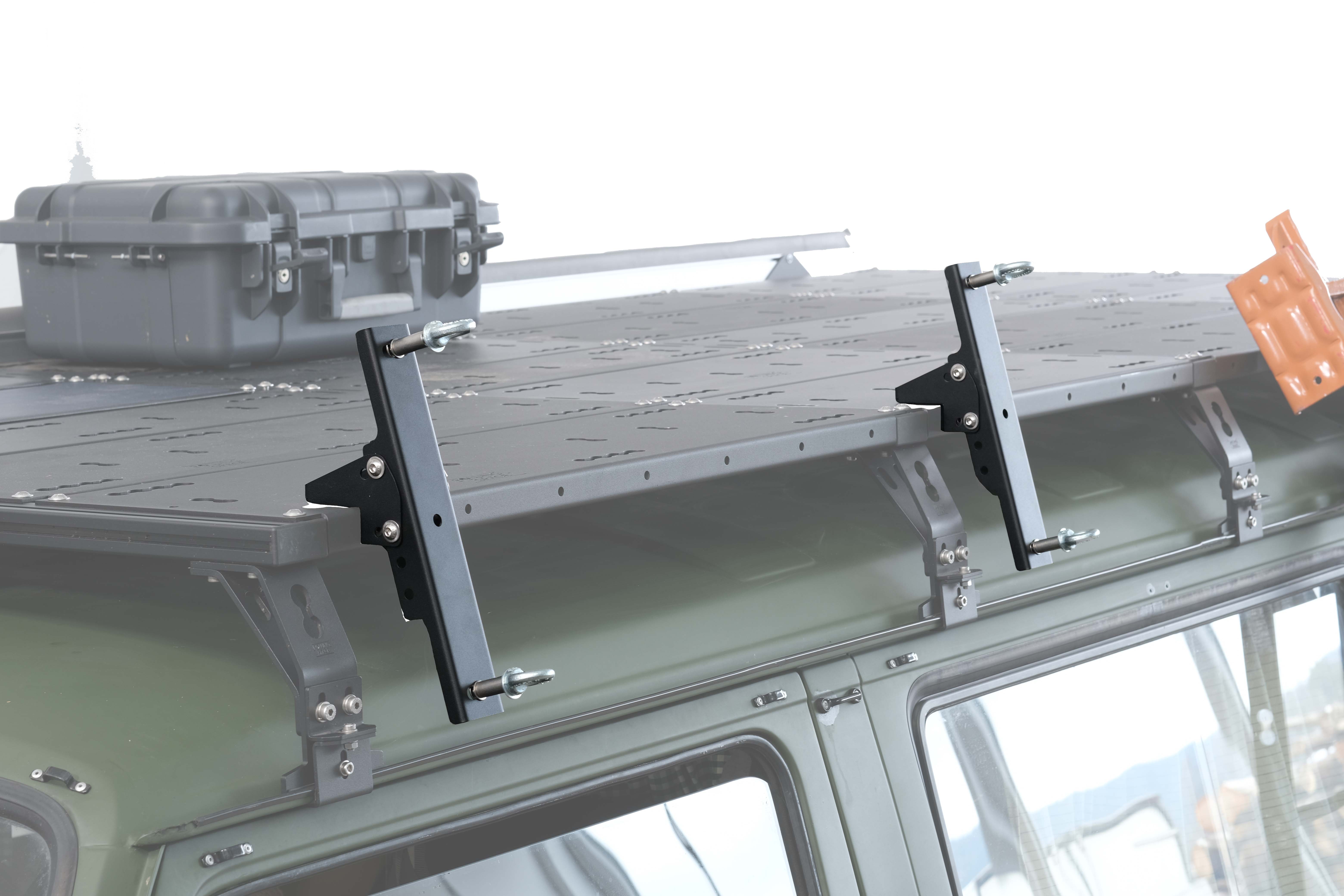 Sandblech/Bergungsboard Halterung seitlich - Standard